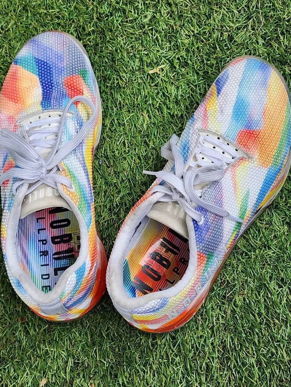 NOBULL PRIDE - Womens Sneakers  - SIZE 9 (( Please See All Pictures))
